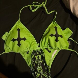 Green sinful bikini